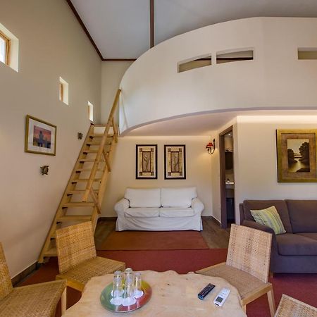 Rocabella Hellinikon Country Hotel Dış mekan fotoğraf