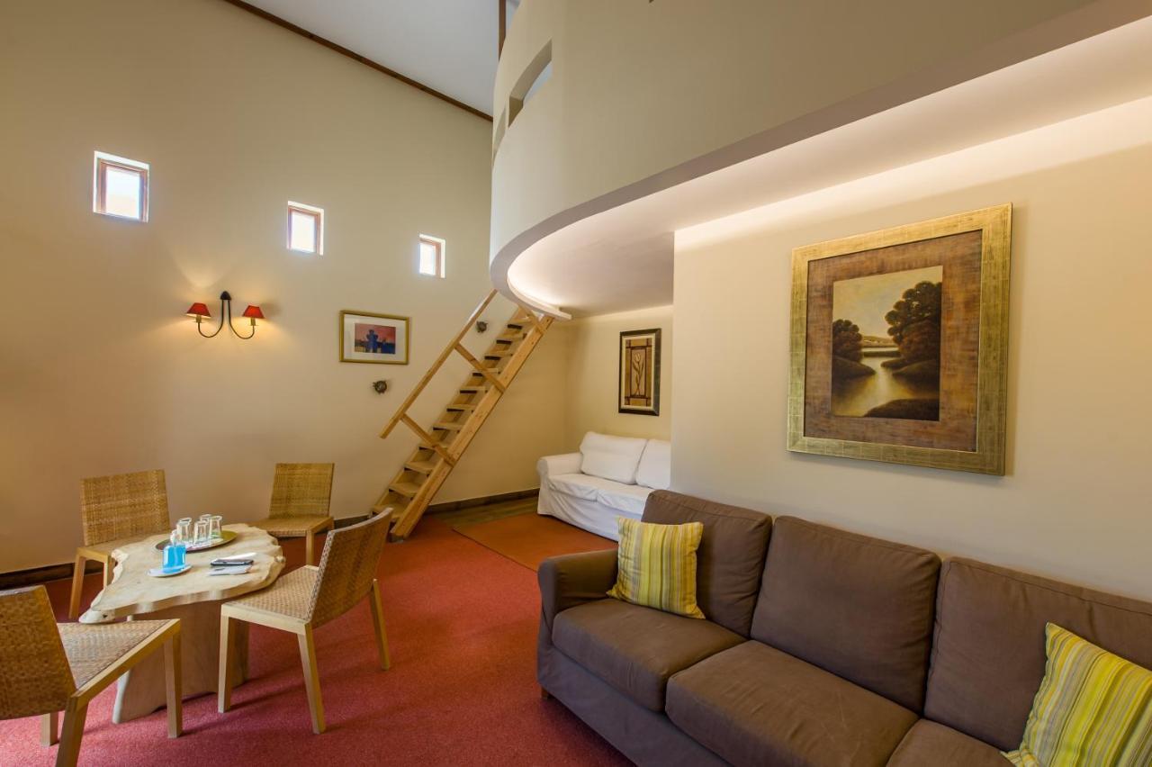 Rocabella Hellinikon Country Hotel Dış mekan fotoğraf