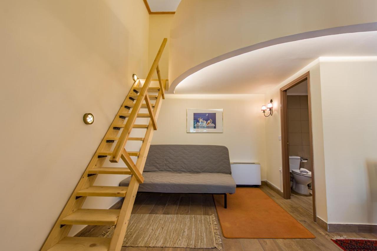 Rocabella Hellinikon Country Hotel Dış mekan fotoğraf