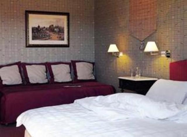 Rocabella Hellinikon Country Hotel Dış mekan fotoğraf