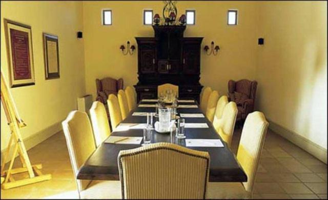 Rocabella Hellinikon Country Hotel Dış mekan fotoğraf