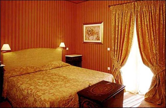 Rocabella Hellinikon Country Hotel Dış mekan fotoğraf