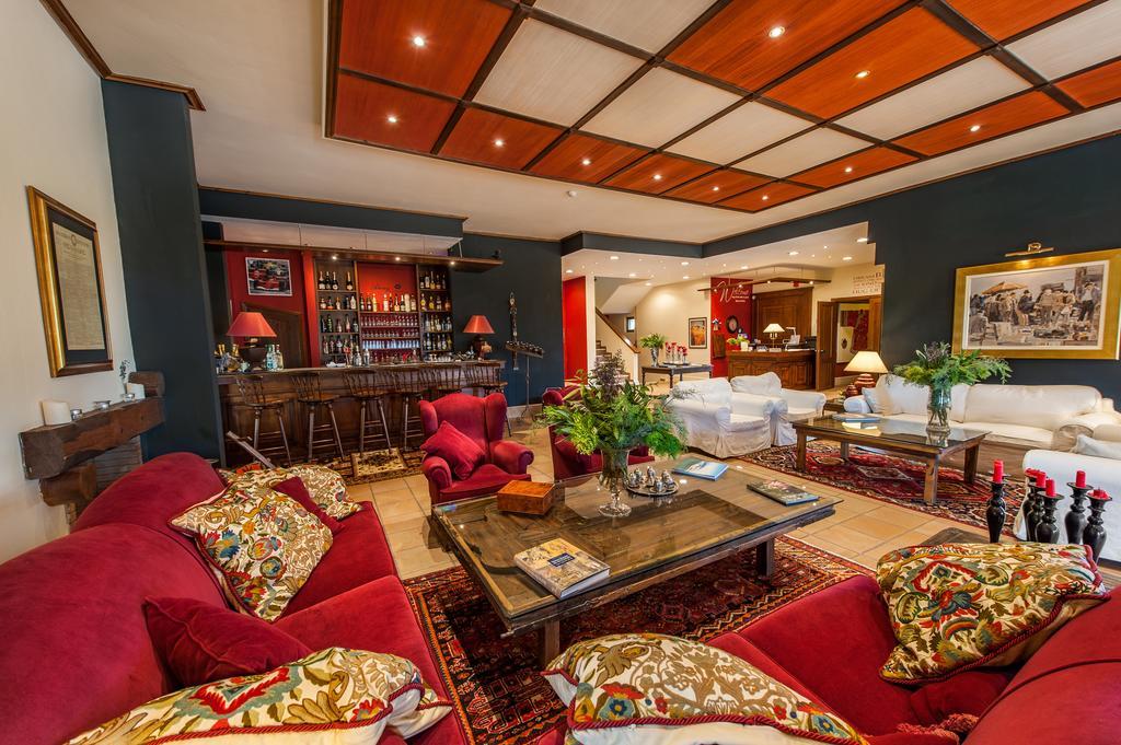 Rocabella Hellinikon Country Hotel Dış mekan fotoğraf